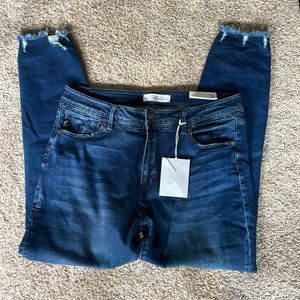 Kancan, some distressing jeans size 15/31